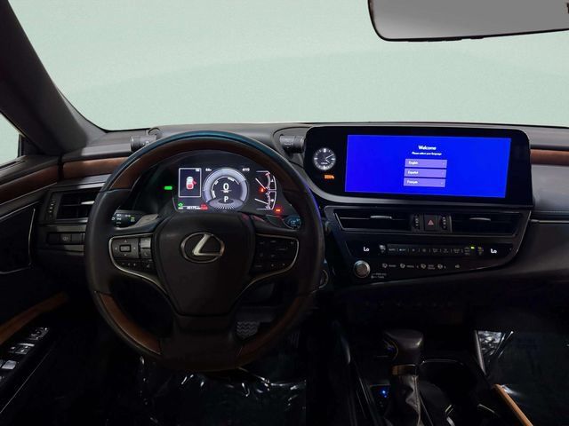 Used 2023 Lexus ES 300h w/ Accessory Package (Z1) FWD image 10