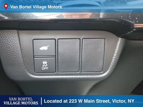 Used 2024 Honda CR-V Sport Touring image 18