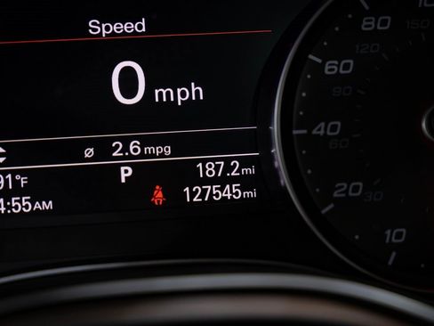 Used 2017 Audi RS 7 Prestige w/ Carbon-Optic Package image 17