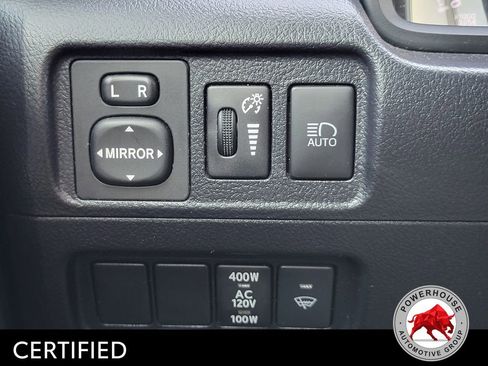 Used 2023 Toyota 4Runner SR5 AWD/4WD image 31