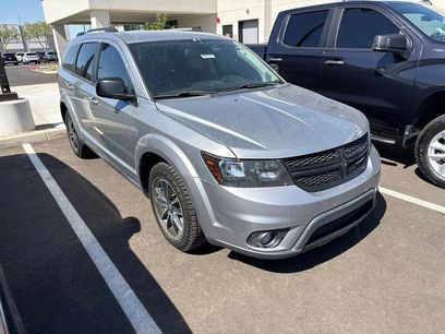 Used 2019 Dodge Journey SE w/ Connectivity Group