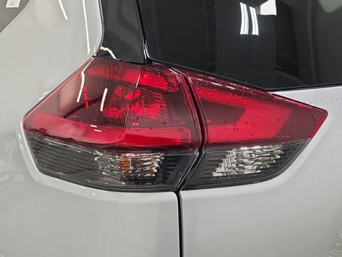 Used 2020 Nissan Rogue SL w/ Premium Package AWD/4WD image 31