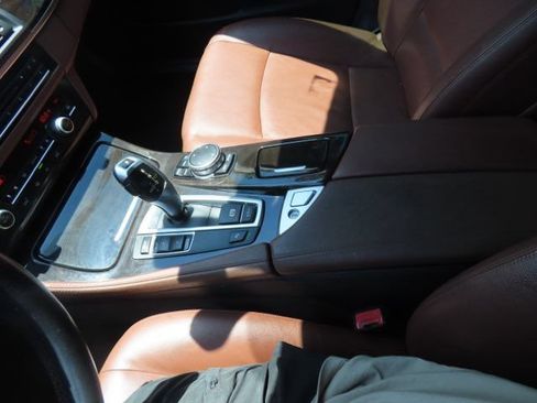 Used 2015 BMW 528i Sedan RWD image 26