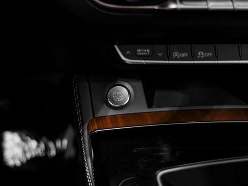 Used 2023 Audi Q5 2.0T Premium Plus image 18