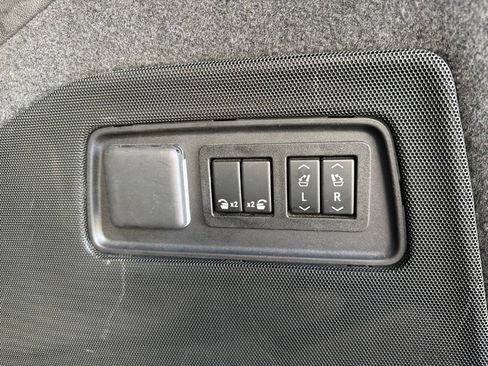 Used 2021 Cadillac Escalade Sport w/ Driver Assist Tech Package AWD/4WD image 20