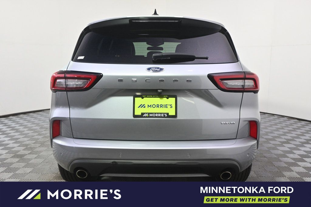 Used 2024 Ford Escape ST-Line w/ Tech Pack #1 AWD/4WD image 5