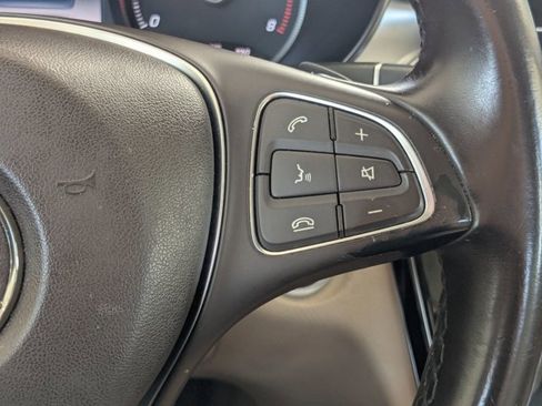 Used 2015 Mercedes-Benz C 300 4MATIC Sedan image 5