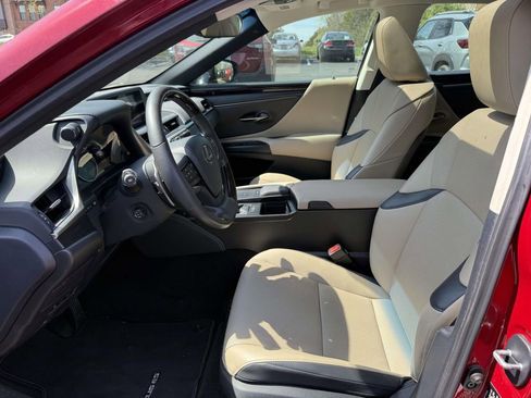 Used 2020 Lexus ES 350 Premium w/ Premium Package image 13