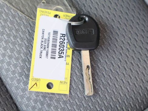 Certified 2022 GMC Canyon Elevation Standard w/ Trailering Package image 29