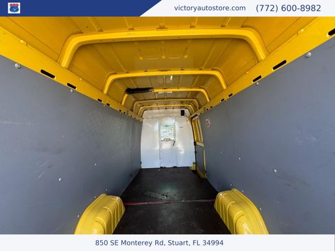 Used 2005 Dodge Sprinter 2500 w/ PWR Convenience Group RWD image 16