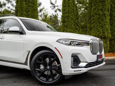 Used 2021 BMW X7 xDrive40i w/ Premium Package AWD/4WD image 7