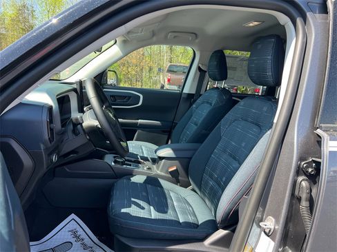 New 2025 Ford Bronco Sport Heritage w/ Convenience Package image 15