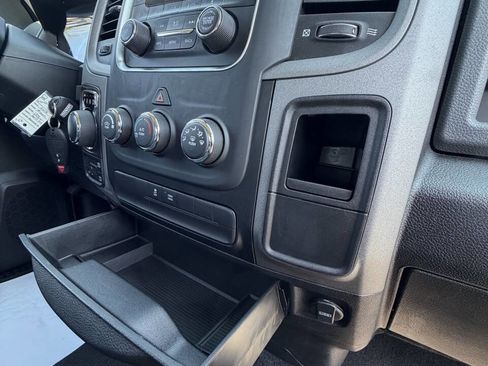 Used 2019 RAM 1500 Express image 32
