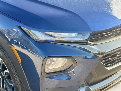 Used 2023 Chevrolet TrailBlazer ACTIV image 33