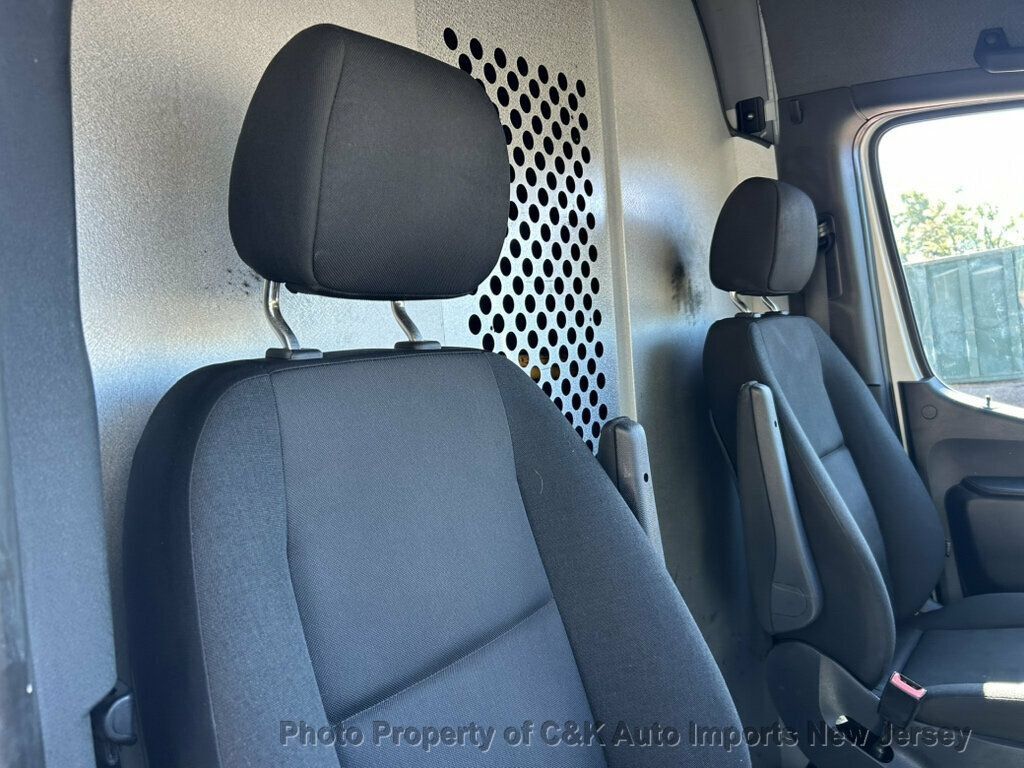 Used 2021 Mercedes-Benz Sprinter 2500 image 24
