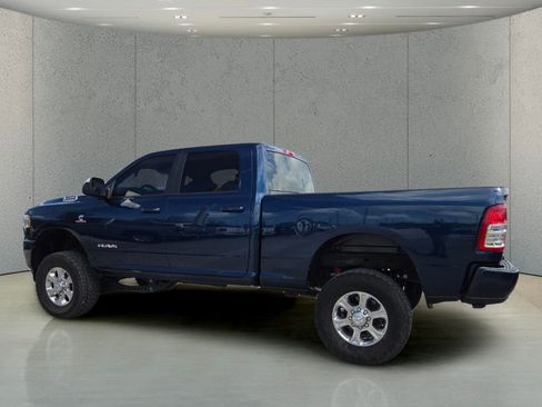 Used 2021 RAM 2500 Big Horn w/ Level 1 Equipment Group AWD/4WD image 5