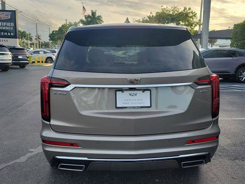 Certified 2022 Cadillac XT6 Premium Luxury image 22
