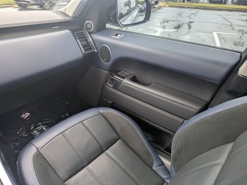Used 2021 Land Rover Range Rover Sport HST AWD/4WD image 21