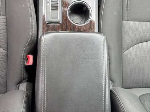 Used 2015 Chevrolet Traverse LT w/ Traveler's Package AWD/4WD image 17