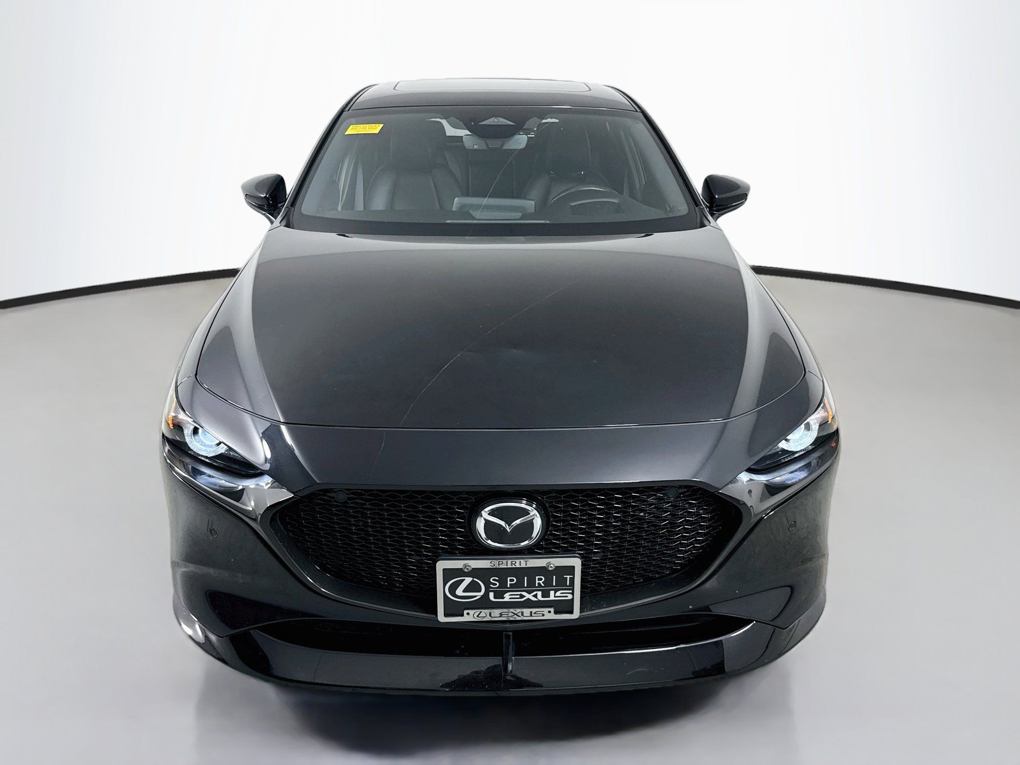 Used 2024 MAZDA MAZDA3 Hatchback w/Premium Plus Pkg AWD/4WD image 2