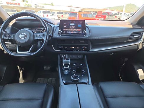 Used 2023 Nissan Rogue SV w/ SV Premium B Package AWD/4WD image 18