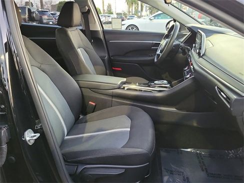 Used 2021 Hyundai Sonata SEL w/ Cargo Package image 16
