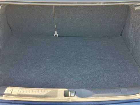 Used 2012 Nissan Sentra 2.0 FWD image 6
