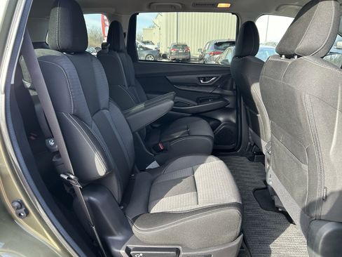 Used 2024 Subaru Ascent Premium w/ Convenience Package image 23