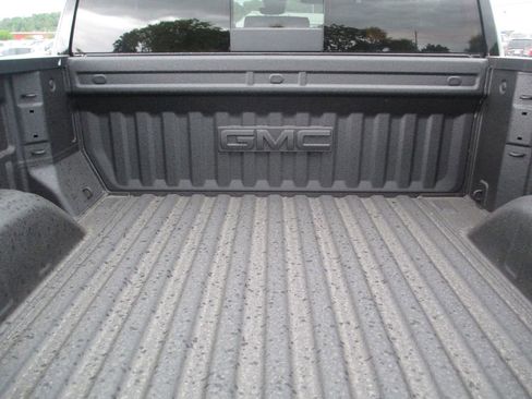 New 2026 GMC Sierra 1500 Denali w/ Denali Reserve Package AWD/4WD image 6
