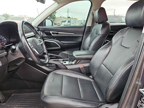 Used 2022 Kia Telluride LX FWD image 15