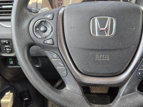 Used 2020 Honda Ridgeline Sport image 18