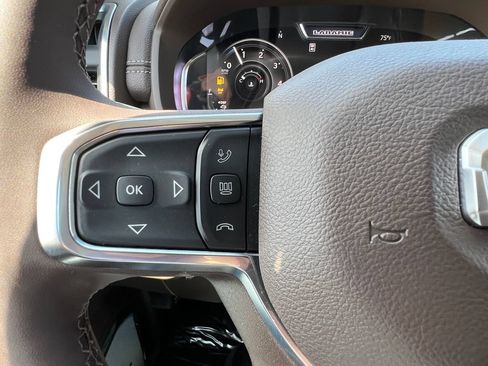 New 2026 RAM 3500 Laramie AWD/4WD image 21