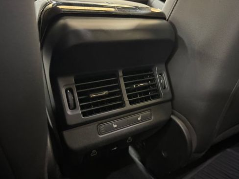 Used 2024 Land Rover Range Rover Evoque S AWD/4WD image 23