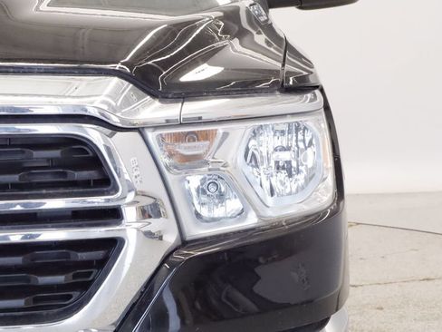 Used 2022 RAM 1500 Big Horn AWD/4WD image 9