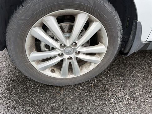 Used 2012 Hyundai Tucson Limited w/ Premium Pkg AWD/4WD image 9