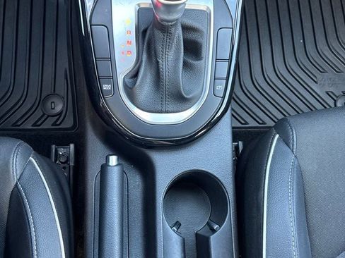 Used 2022 Kia Forte GT-Line FWD image 23