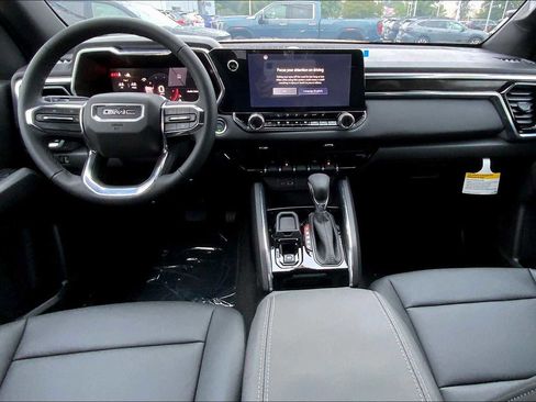 New 2026 GMC Canyon Elevation w/ Convenience Package image 5