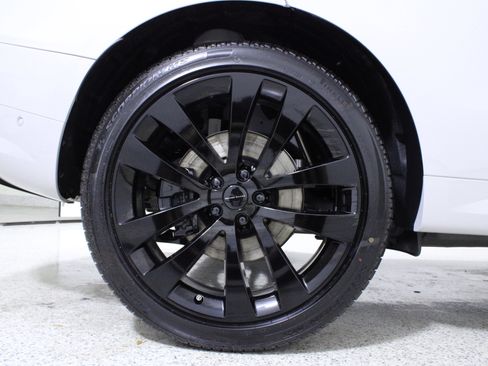 New 2026 Land Rover Range Rover Sport Dynamic SE AWD/4WD image 8