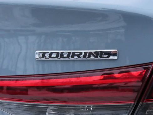 Certified 2022 Honda Civic Touring image 8