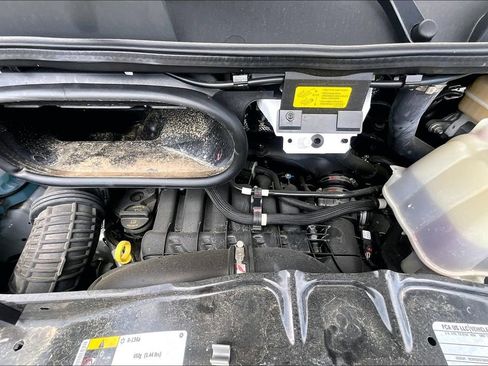 New 2024 RAM ProMaster 2500 w/ Convenience Group image 9