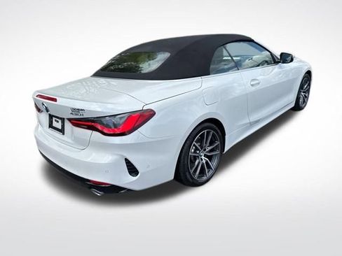 Used 2025 BMW 430i Convertible w/ Premium Package image 6