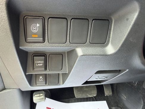 Used 2023 Nissan Frontier Pro-X w/ Technology Package RWD image 17