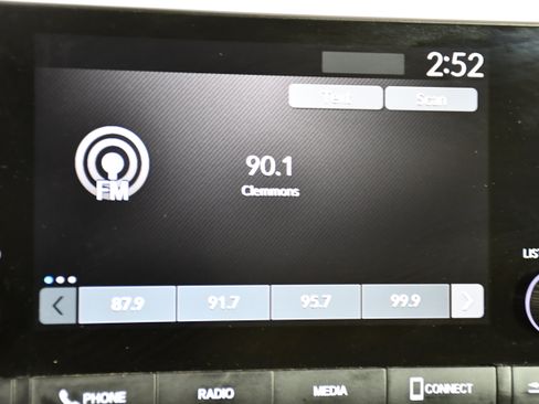 Certified 2024 Honda CR-V EX image 26