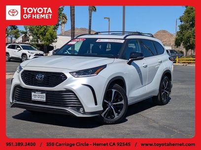 Used 2022 Toyota Highlander XSE