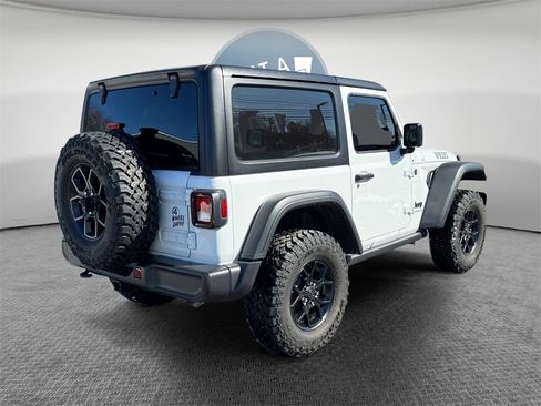Certified 2025 Jeep Wrangler Willys image 9