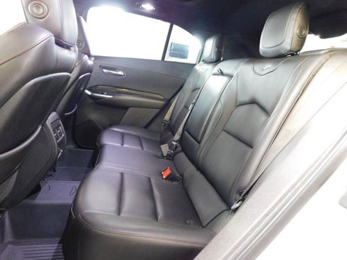 Used 2019 Cadillac XT4 Sport w/ Enhanced Visibility Package AWD/4WD image 15