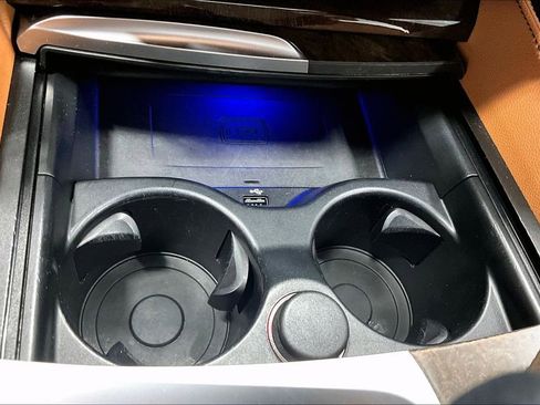 Used 2019 BMW 640i Gran Turismo xDrive w/ M Sport Package image 22