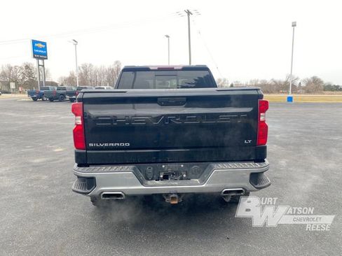 Used 2019 Chevrolet Silverado 1500 LT image 2