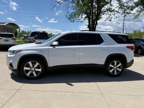 Used 2018 Chevrolet Traverse LT AWD/4WD image 7