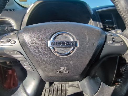 Used 2014 Nissan Pathfinder SL w/ SL Premium Package image 14